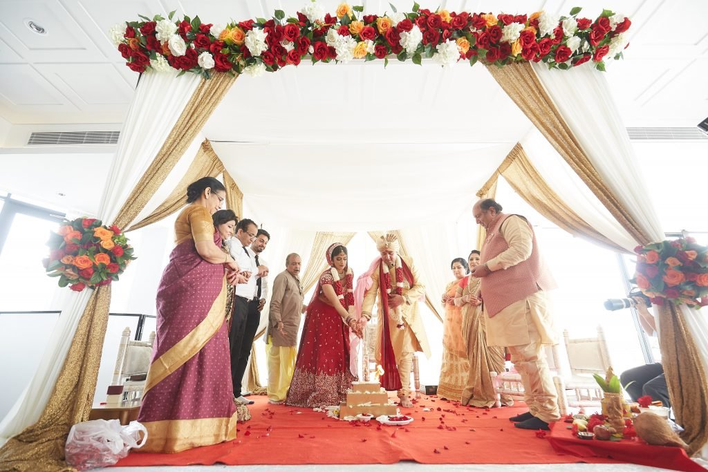 Le Montage Hindu Wedding Ceremony