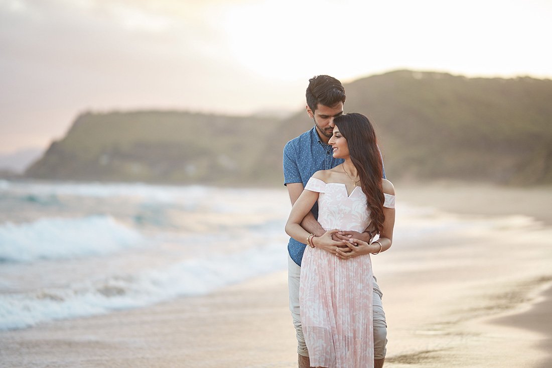 Sunset pre-wedding photo